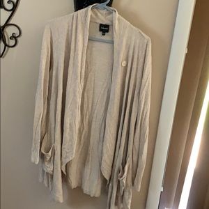 Cream colored cardigan size large! Super cute!